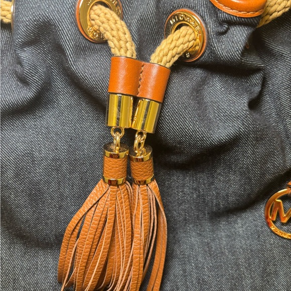 Michael Kors denim Navy and Brown Shoulder Bag - Picture 7 of 9